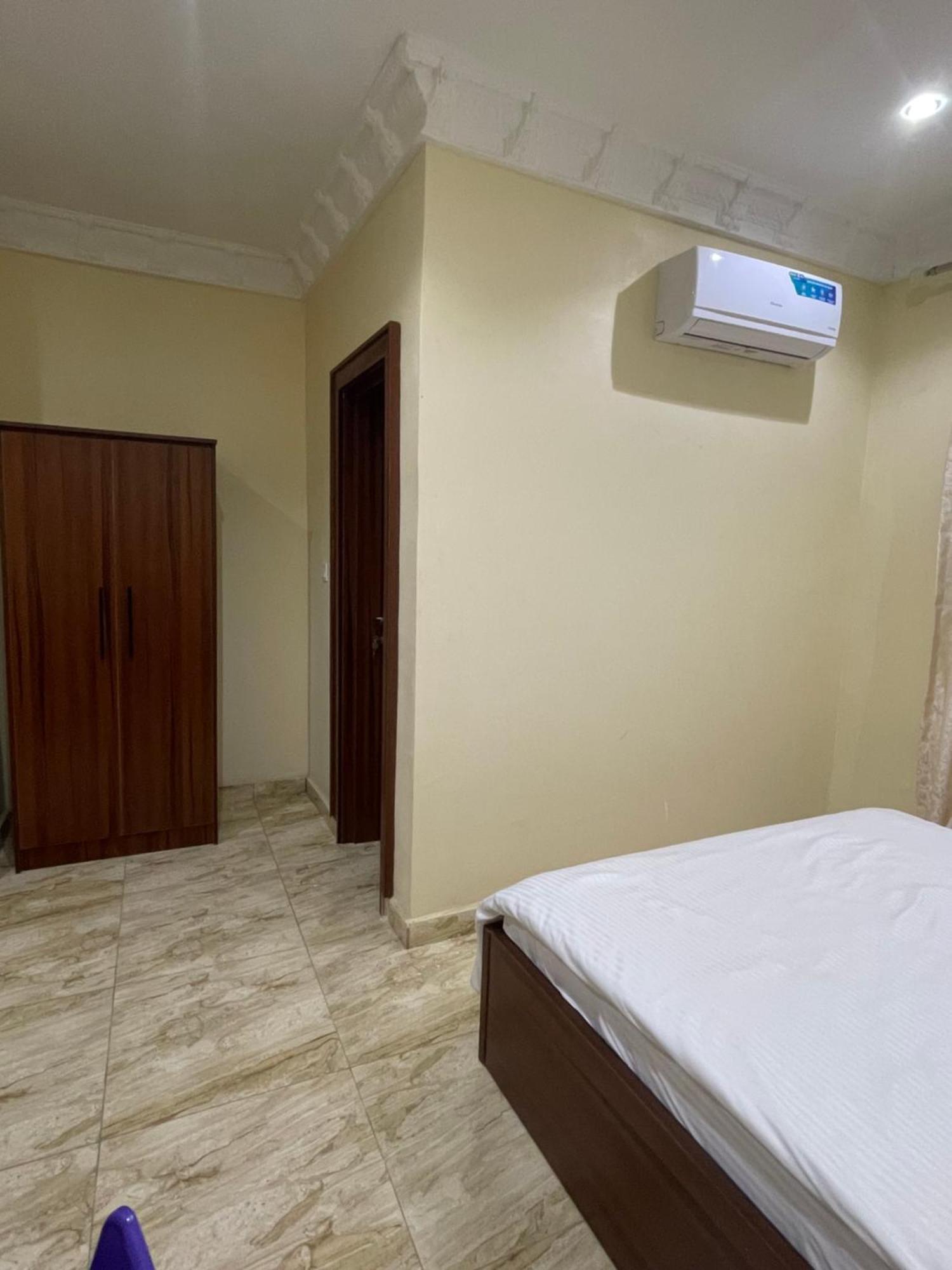 Pilgrim Place Otel Rubuchi Dış mekan fotoğraf