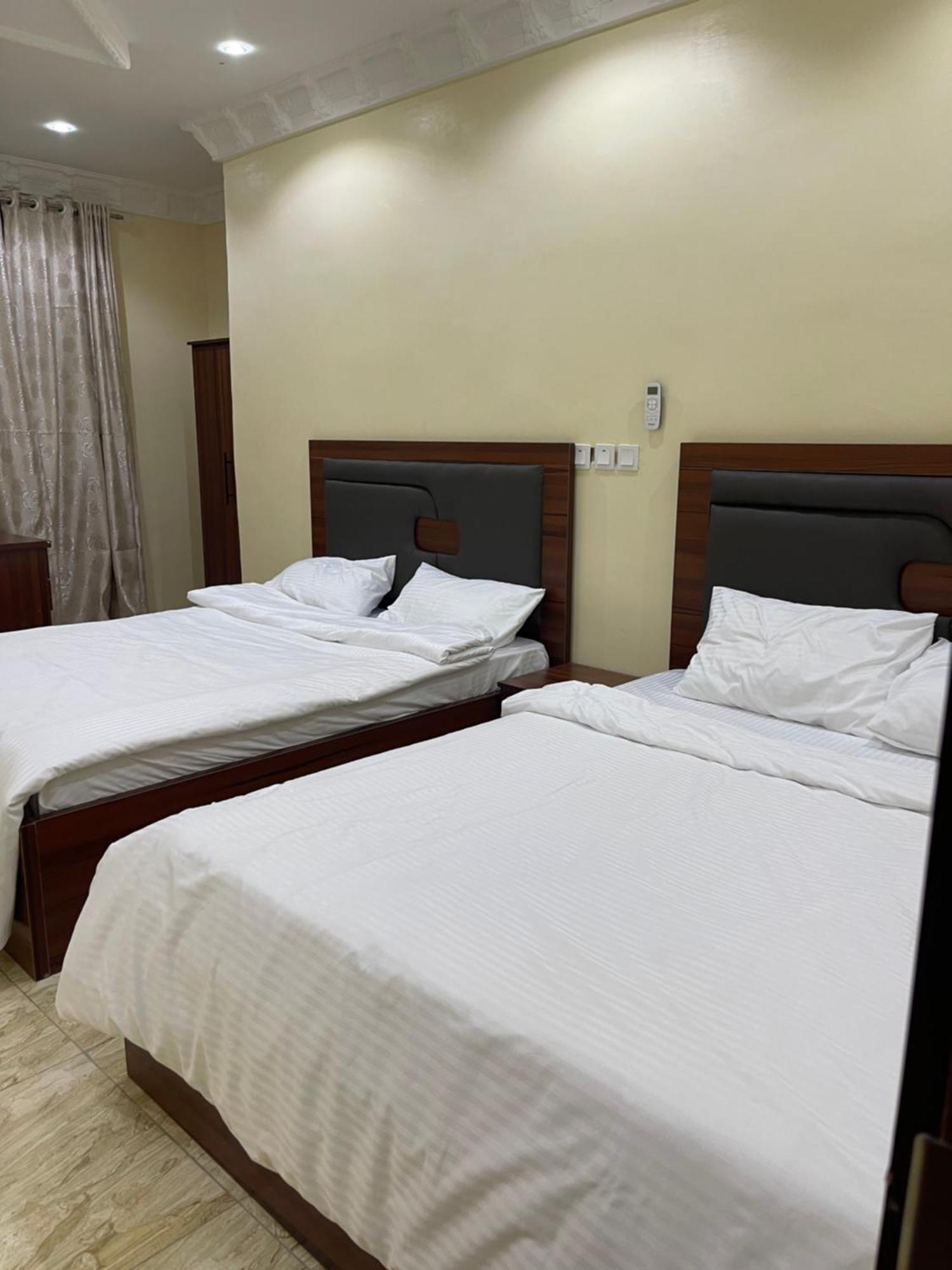 Pilgrim Place Otel Rubuchi Dış mekan fotoğraf