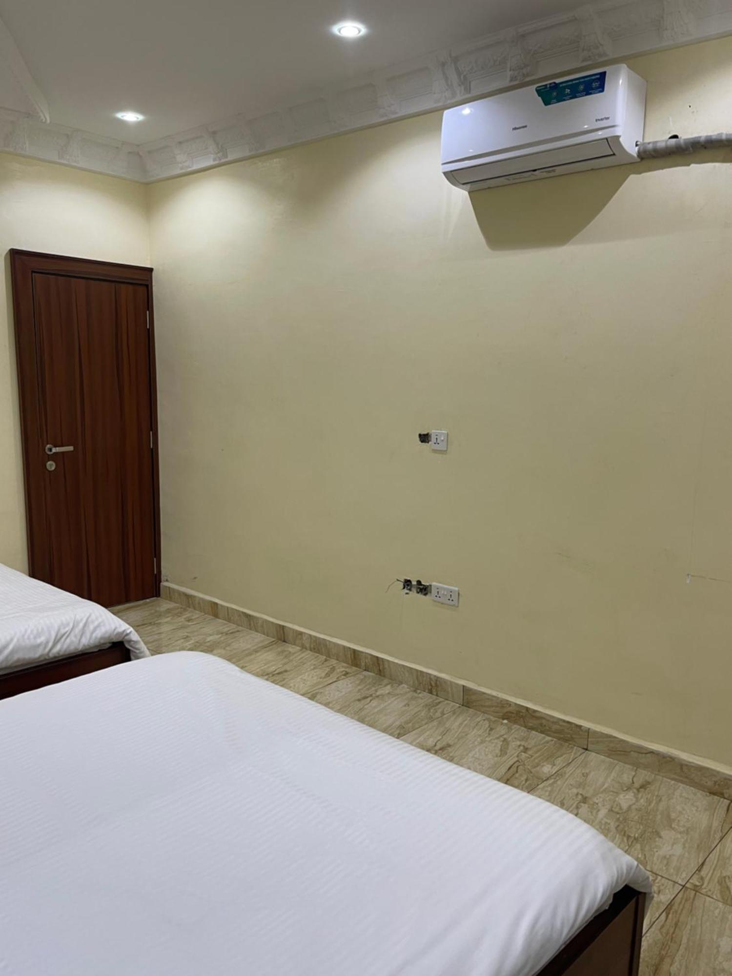 Pilgrim Place Otel Rubuchi Dış mekan fotoğraf